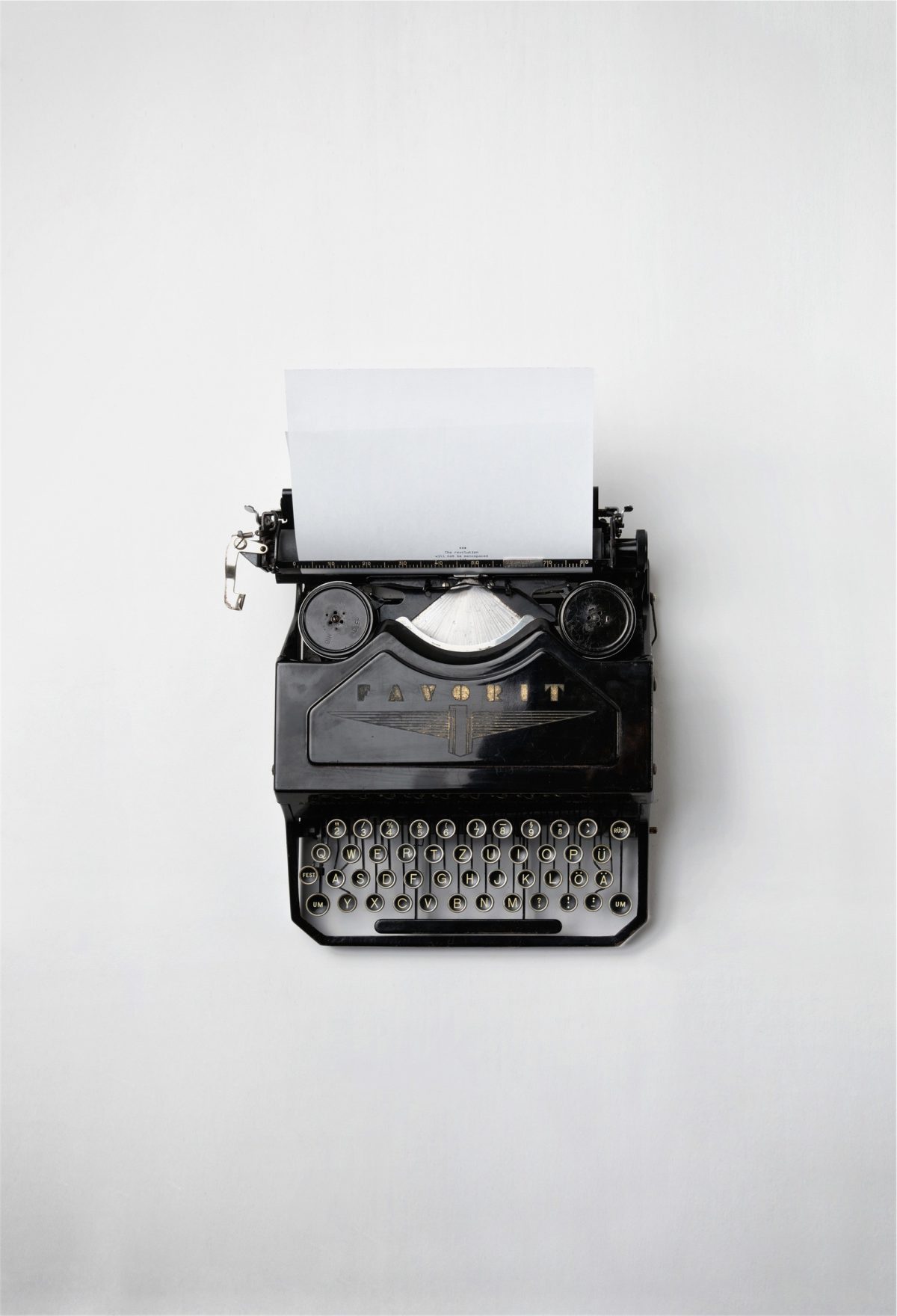 ljizlzhgq7wpsh5kvtcb_typewriter